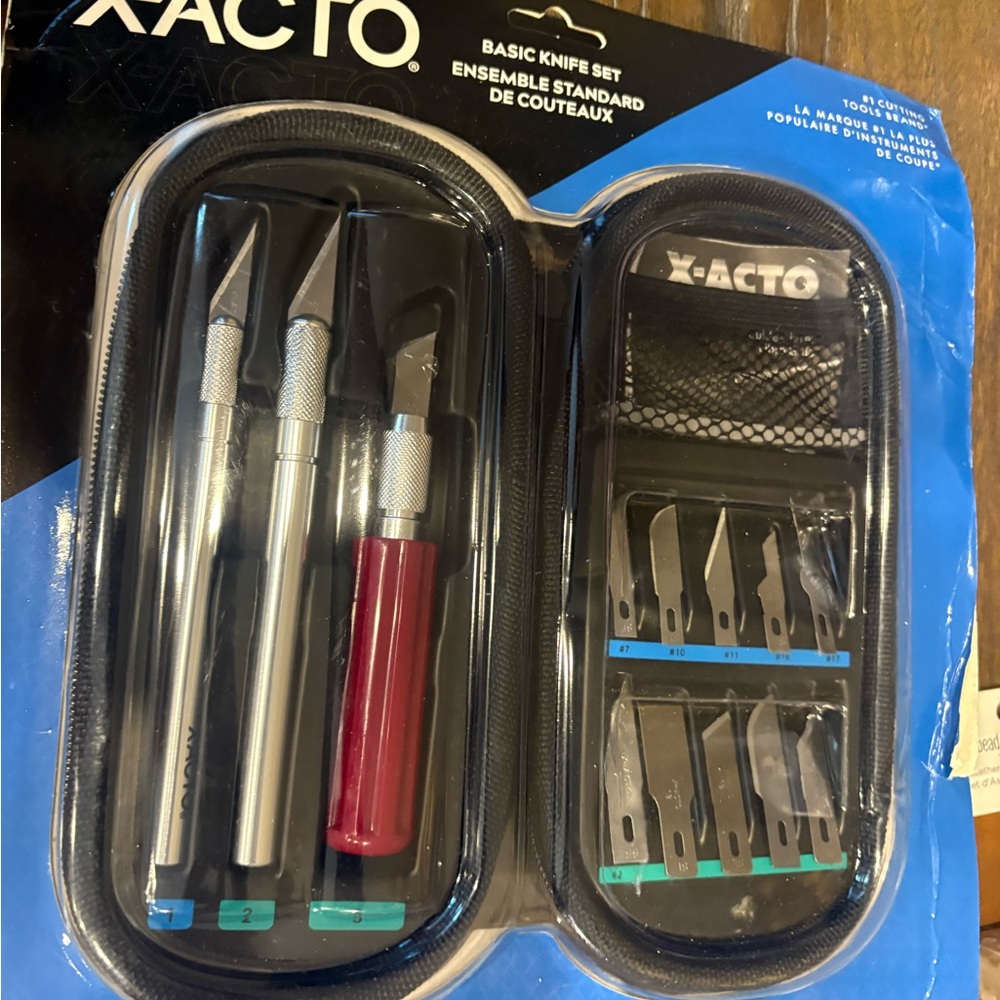 Hobby Lobby X-ACTO Knife Set with Silver and Red Handles